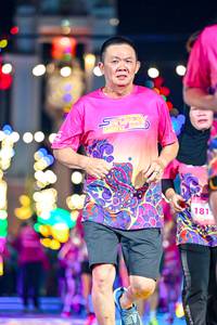 BIB: 181
                            <button type="button" onclick="openModal(24688162)" class="btn btn-primary btn-sm float-right btn-popup" data-toggle="modal" data-target=".modal-high-quality">
                        <i class="fas fa-shopping-cart"></i> Add to Cart
                    </button>
                                            <button type="button" onclick="isThisMe(24688162, true)" class="btn btn-success btn-sm float-right btn-popup btn-isme hidden" data-toggle="tooltip" data-placement="bottom" title="นี่คือรูปของคุณใช่ไหม คลิกที่นี่เพื่อเอาเข้าอัลบั้ม">
                        <i class="fas fa-plus"></i> Add to album
                    </button>
                    <button type="button" onclick="isThisMe(24688162, false)" class="btn btn-warning btn-sm float-right btn-popup btn-isnotme hidden">
                        <i class="fas fa-ban"></i> Remove from album
                    </button>